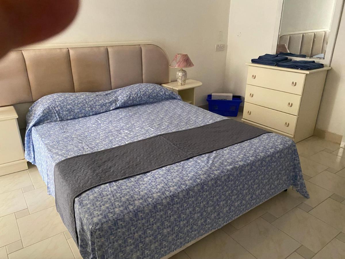 Sea Front Apartment At Mellieha Bay, Malta! Exterior photo