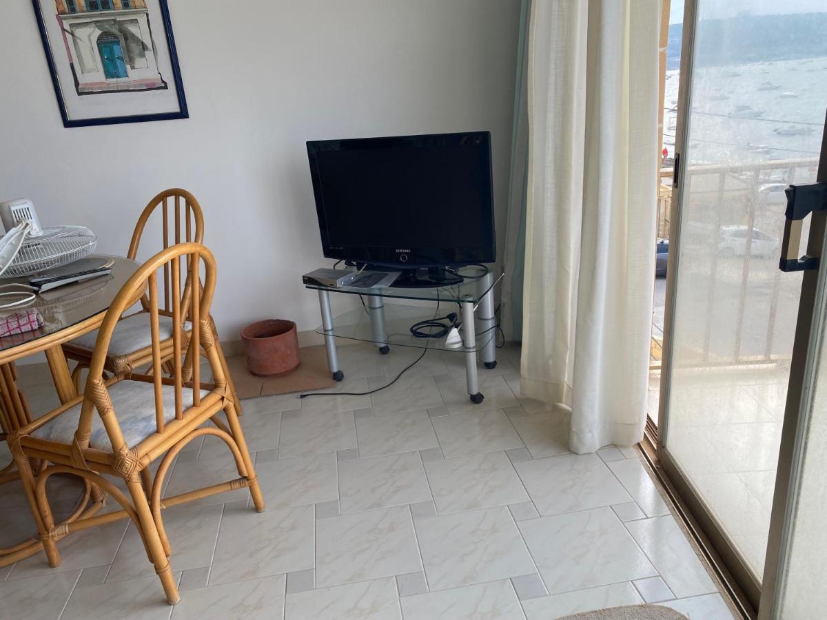 Sea Front Apartment At Mellieha Bay, Malta! Exterior photo